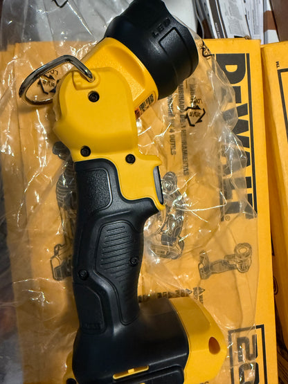New DEWALT DCL040
20V MAX* LED Work Light
