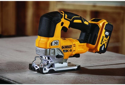 NEW DEWALT 20V MAX XR Jig Saw Cordless, Brushless Motor, LED Light, Bare Tool Only (DCS334B)