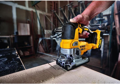 NEW DEWALT 20V MAX XR Jig Saw Cordless, Brushless Motor, LED Light, Bare Tool Only (DCS334B)
