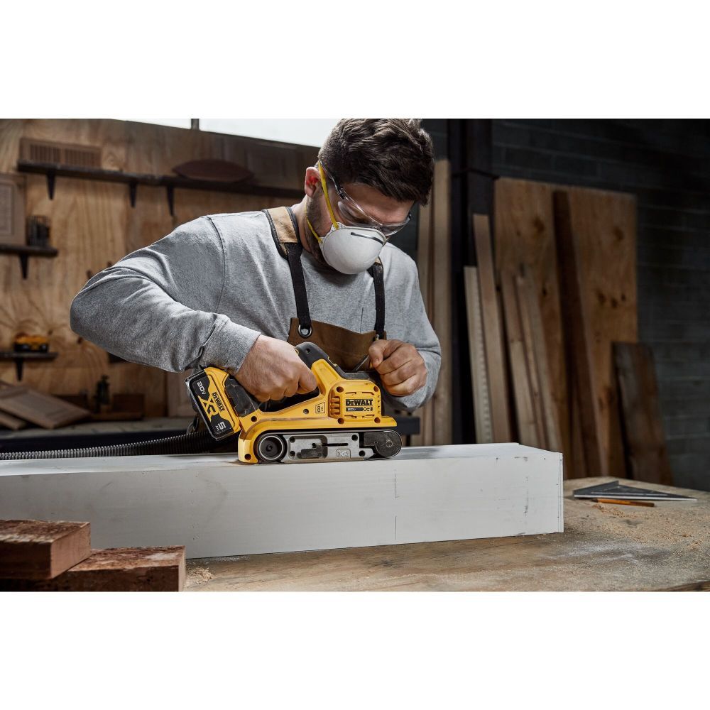 NEW DEWALT XR 20V MAX 3 in x 21 in Belt Sander (Bare Tool)
